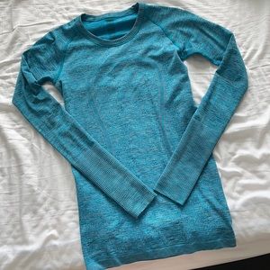 Lululemon swiftly tech long sleeve